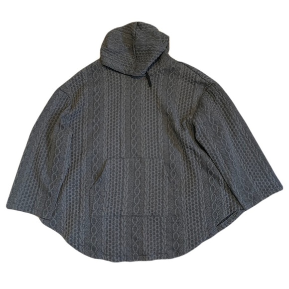 SHEIN Sweaters - 💜 SHEIN Curve 3XL Grey Cable Knit Hooded Poncho Sweater
